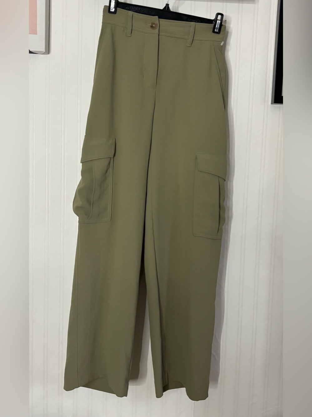 Wilfred Cargo pants